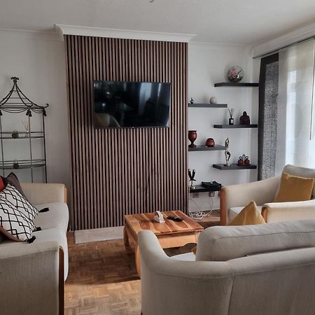2 Bed Semi-Detached House Villa Poole Esterno foto